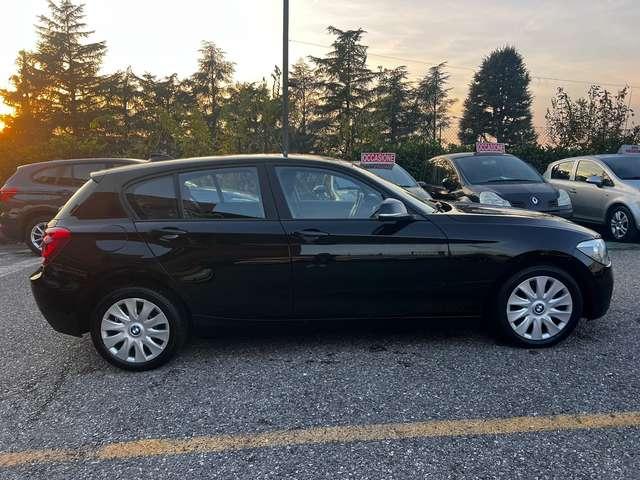 BMW 118 Serie 1 F/20-21 2014 118d 5p Unique