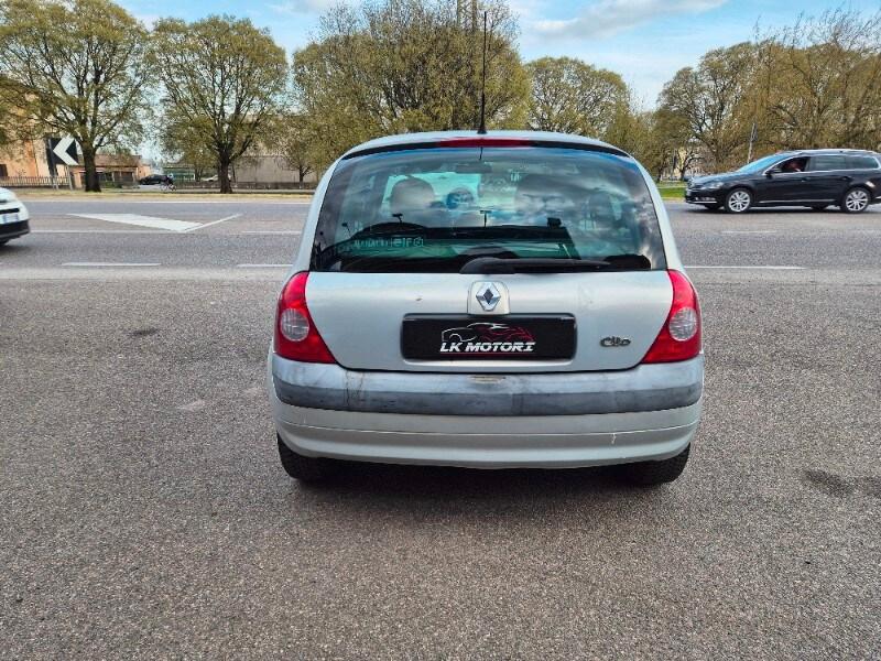 RENAULT Clio 2ª serie Clio 1.2 cat 3 porte Exp...