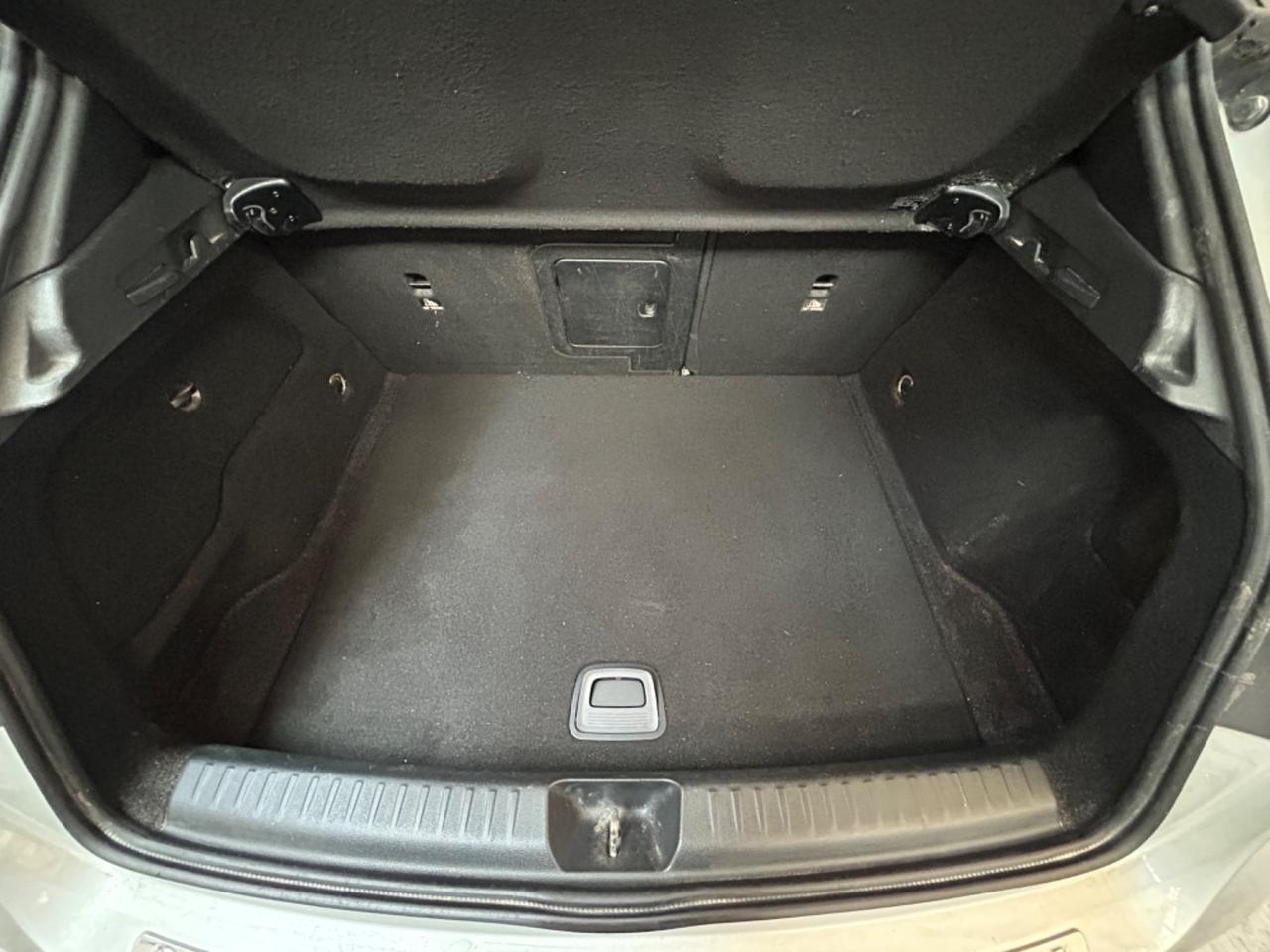 Mercedes-benz GLA 200 d Automatic 4Matic Premium