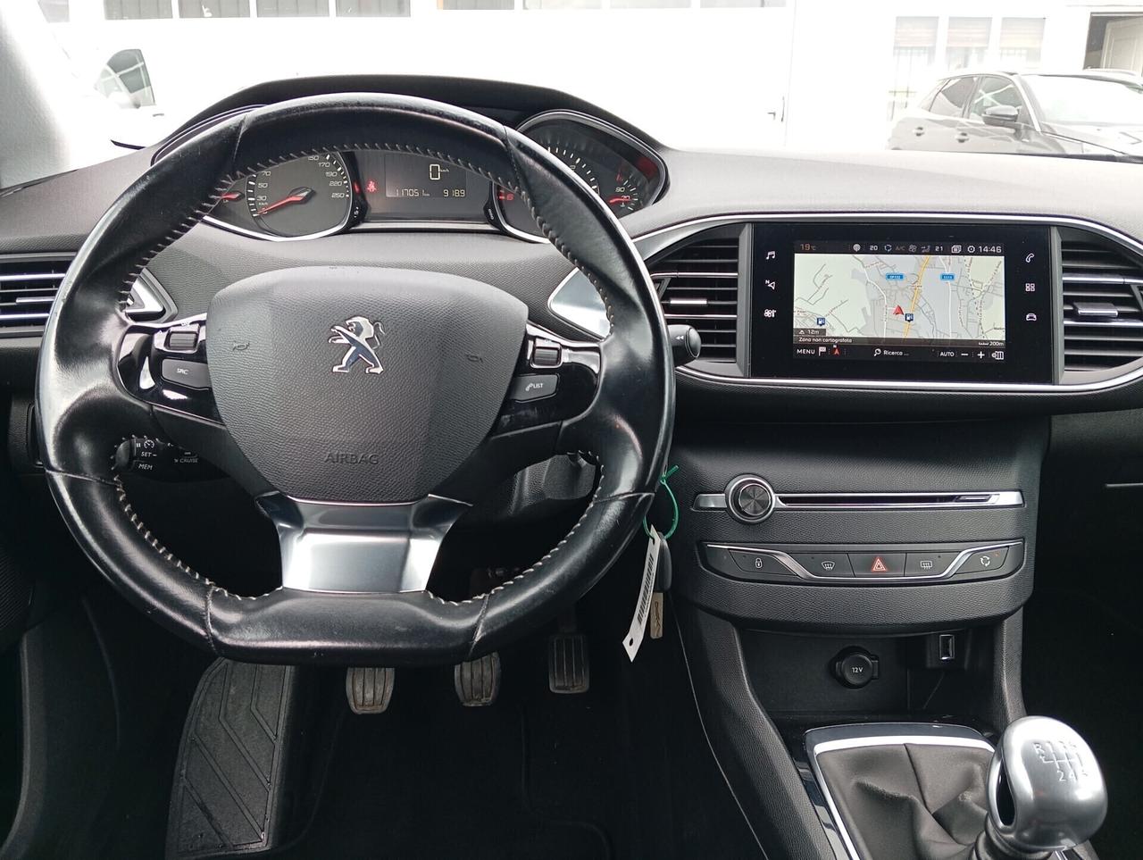 Peugeot 308 BlueHDI 130 CV STYLE NAVI SENSOSRI E 255