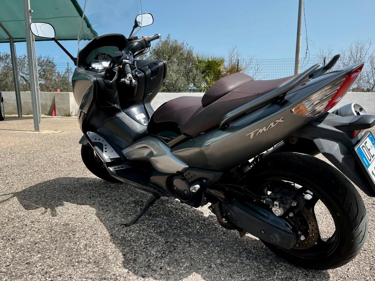 Yamaha T-max 500 versione con ABS