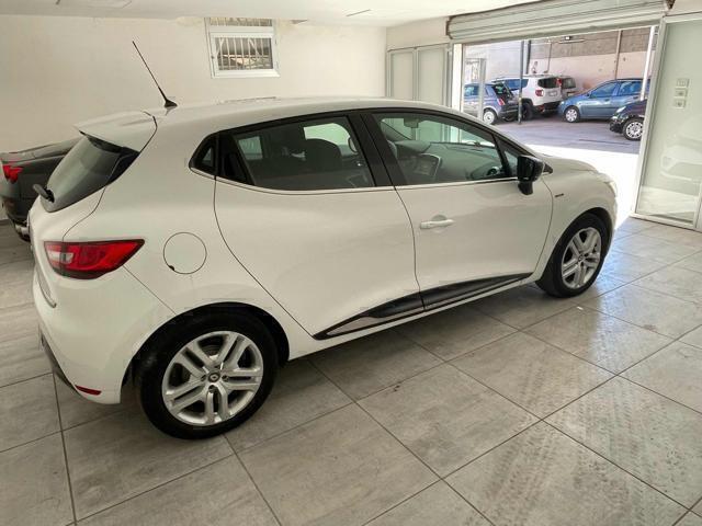 RENAULT Clio dCi 8V 90 CV Start&Stop 5 porte Energy Duel