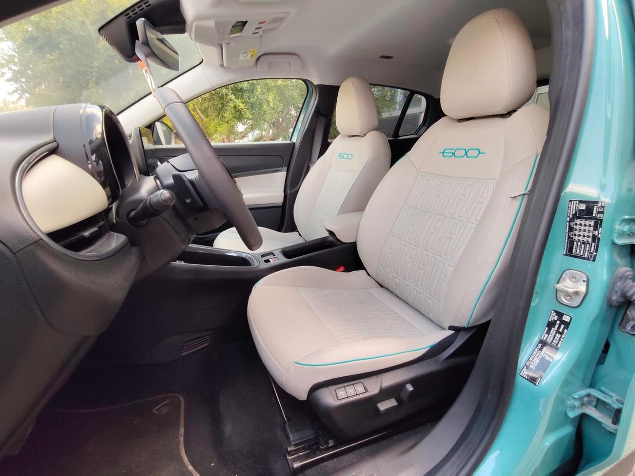 Fiat 600 Hybrid 110 CV DCT MHEV La Prima II