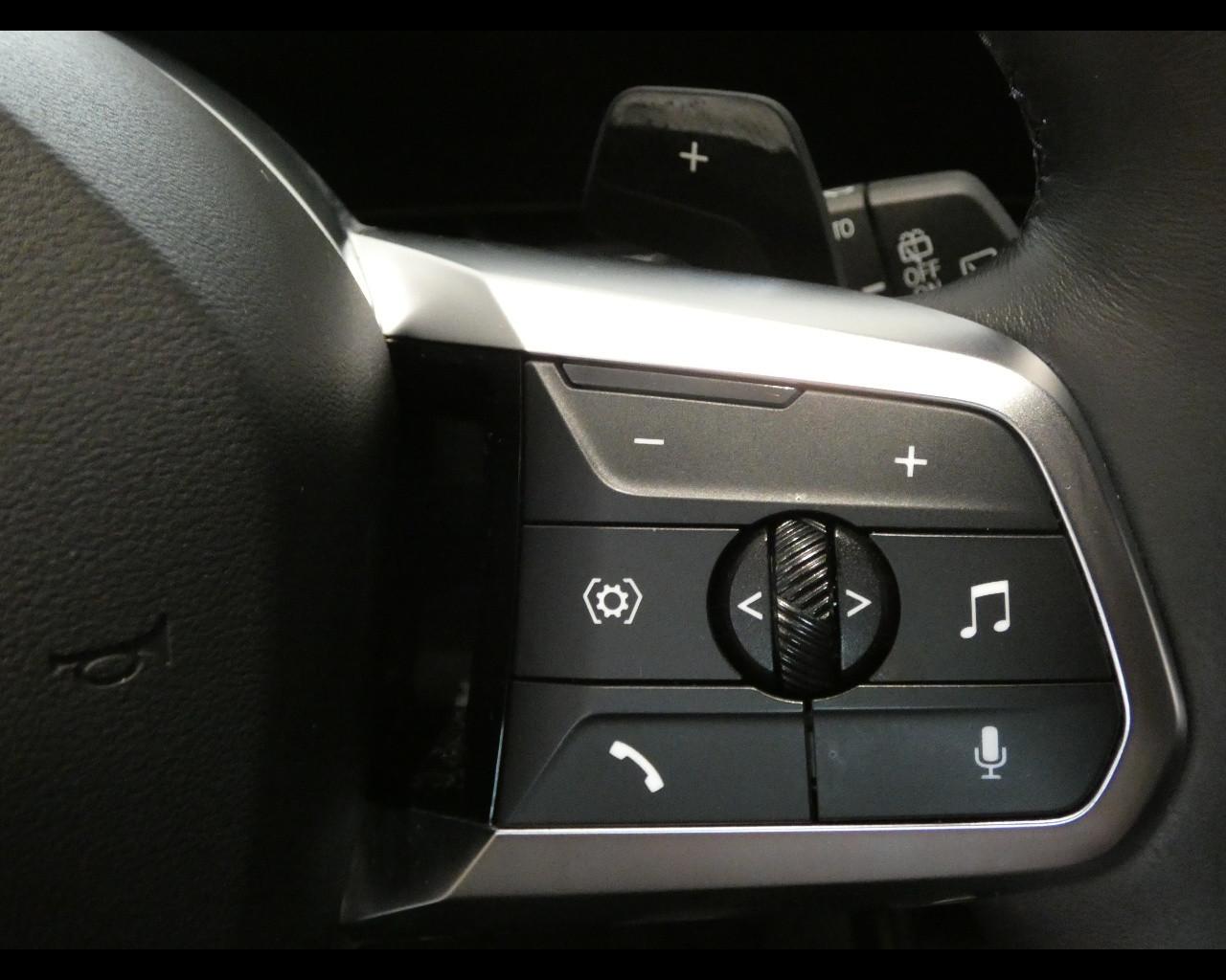 BMW X1 (U11) - X1 sDrive 18d Msport