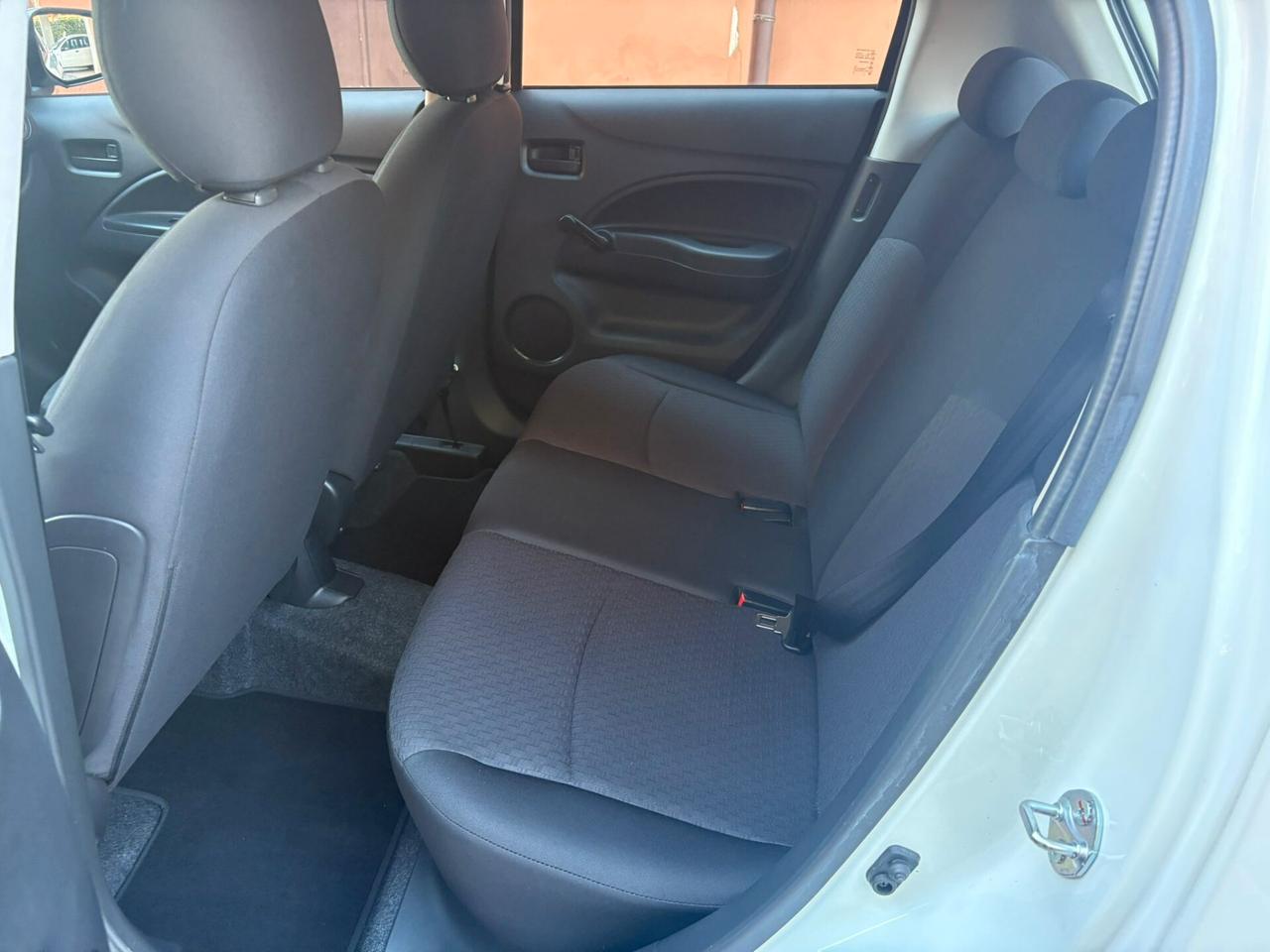 Mitsubishi Space Star 1.0 Funky