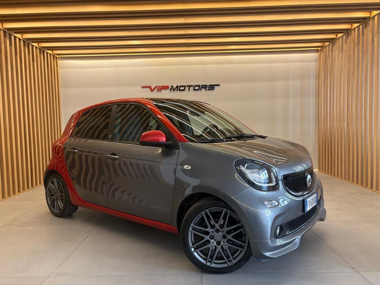 SMART FORFOUR 1.0 ALLESTIM BRABUS PELLE FULL UNICO PROPRIETARIO