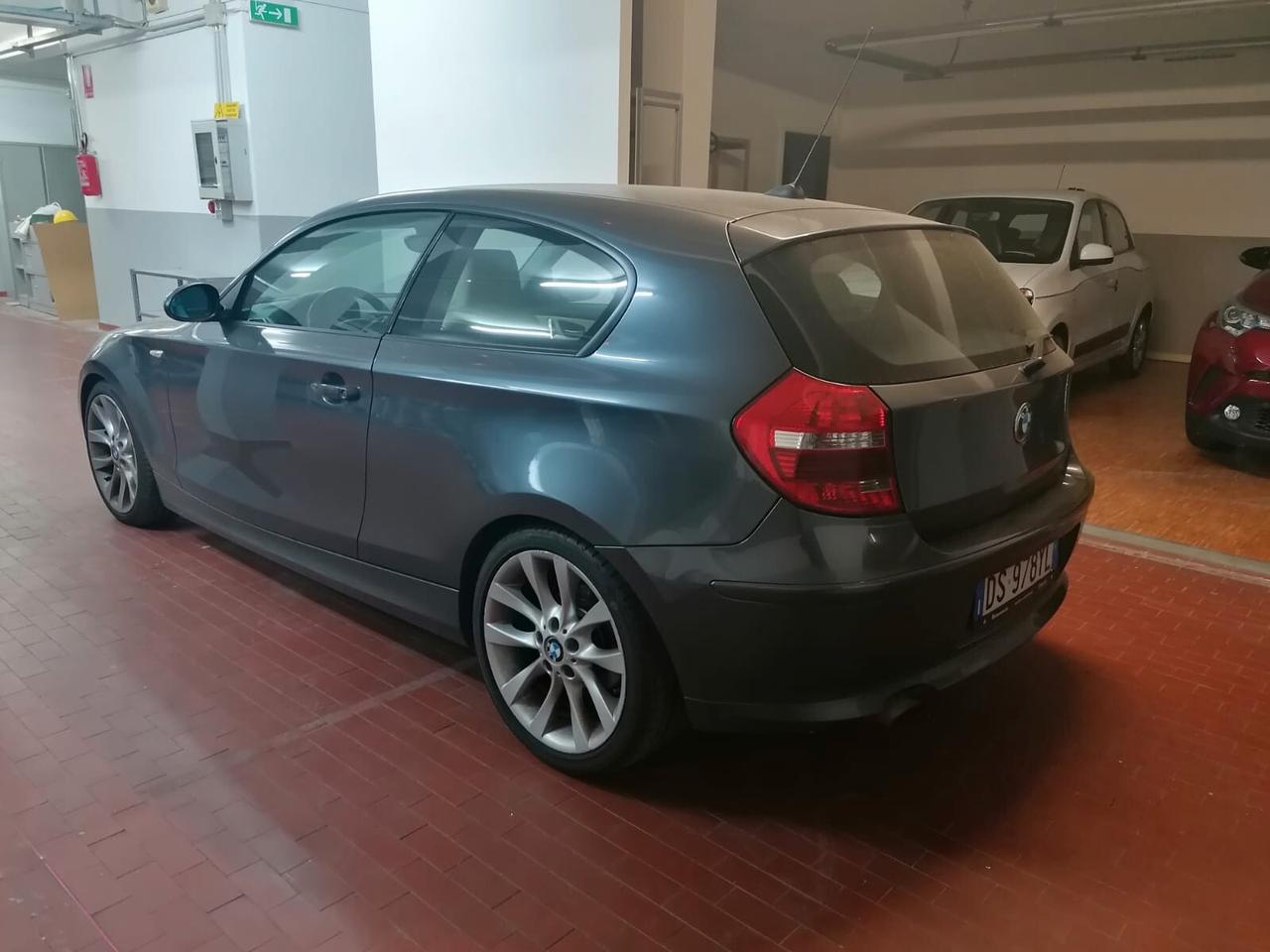 Bmw 116 116i 3p. Eletta