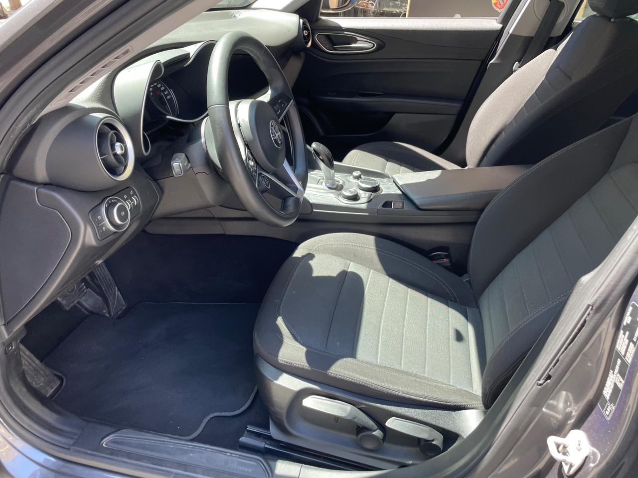 Alfa Romeo Giulia 2.2 Turbodiesel 160 CV AT8 Business