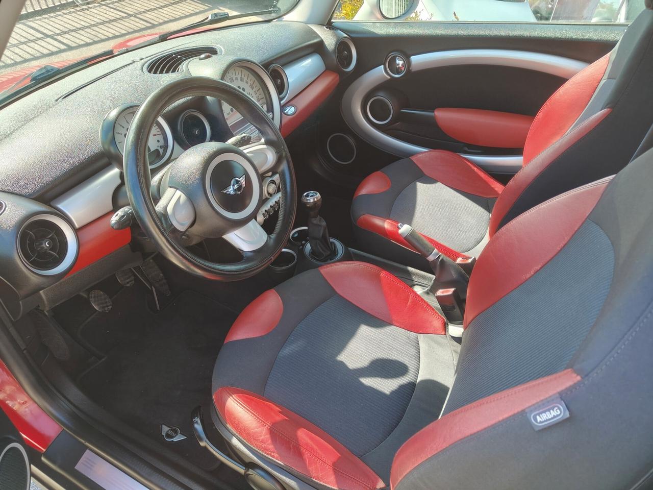 Mini Mini 1.6 16V Cooper