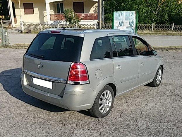 Opel Zafira 1.9 CDTI 120CV Cosmo 7 Posti