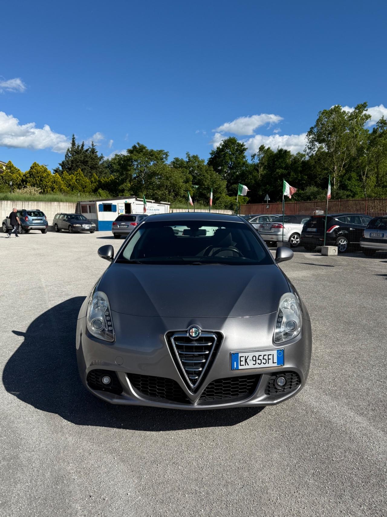 Alfa Romeo Giulietta 1.6 JTDm-2 105 CV Exclusive