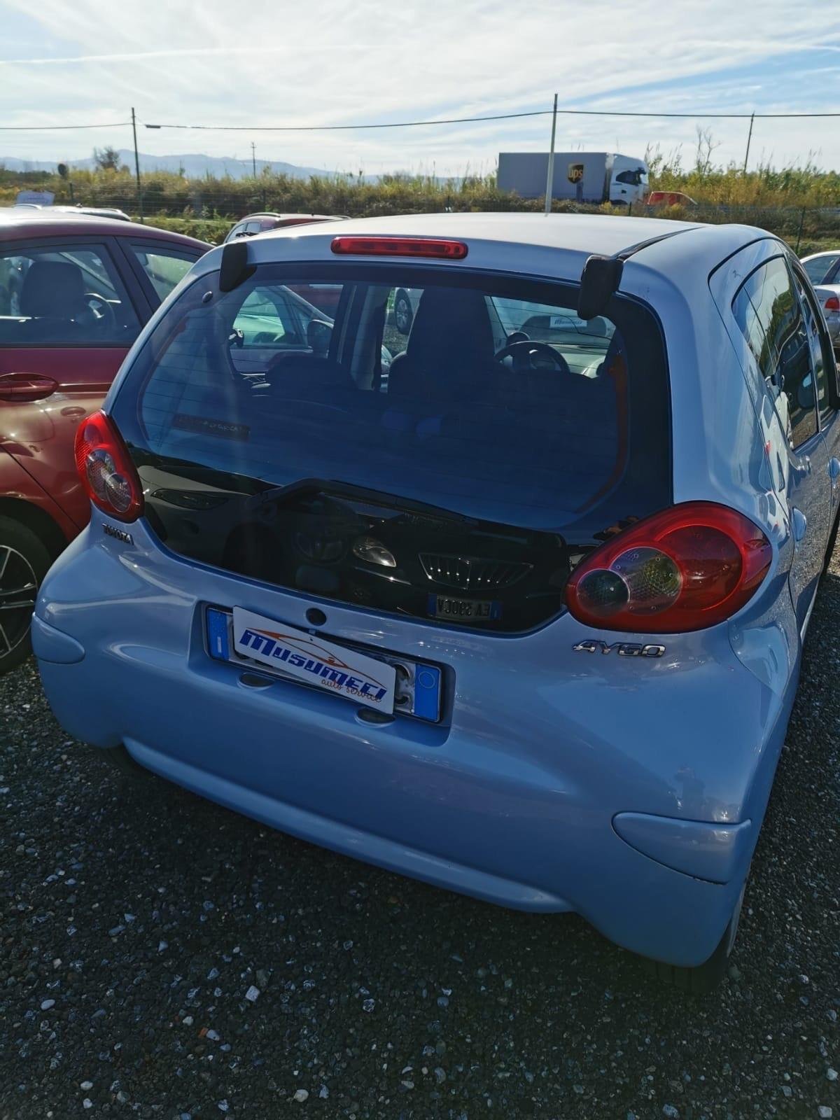 Toyota Aygo 1.0 12V VVT-i 5 porte Sol