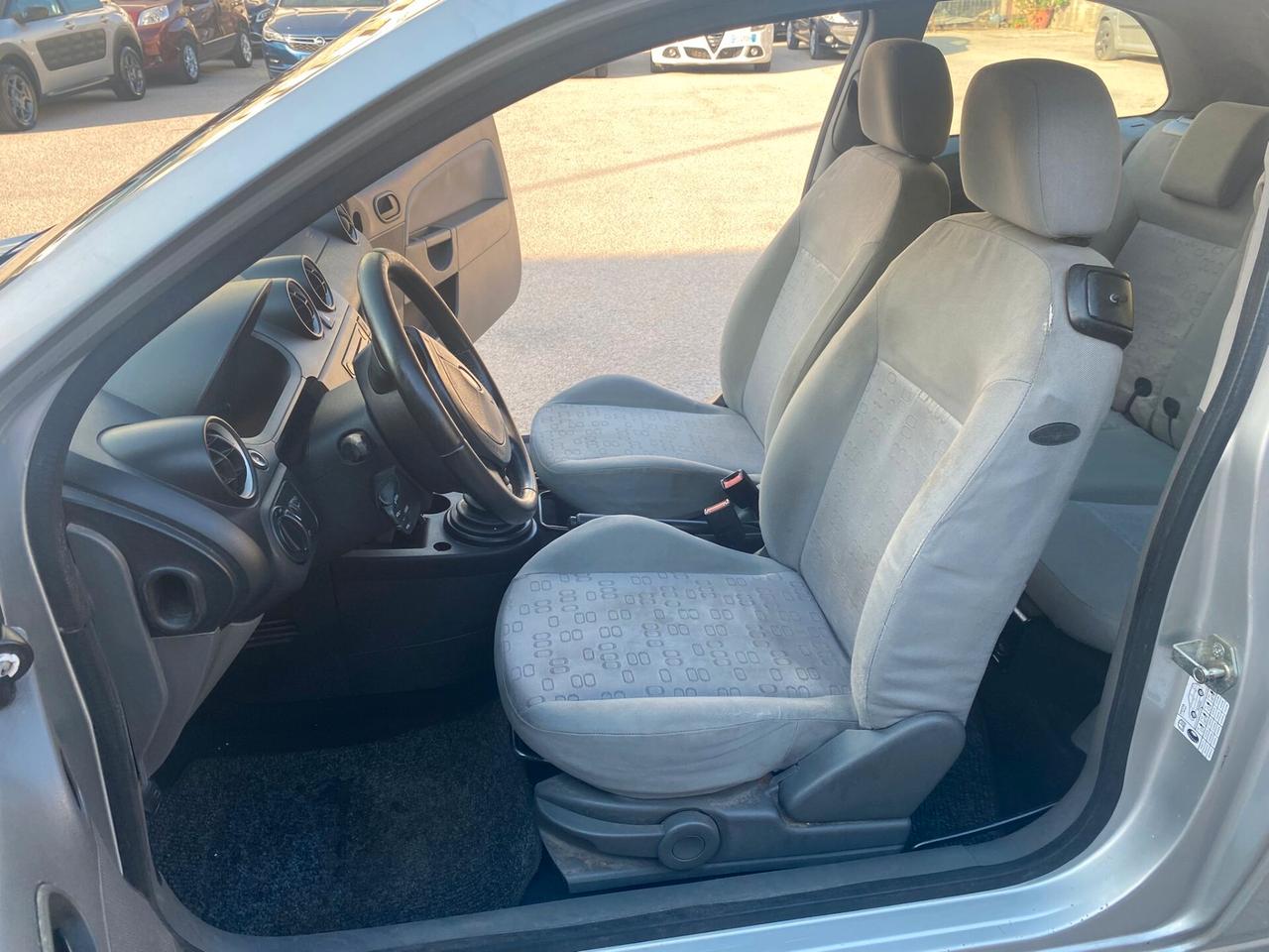 Ford Fiesta 1.4 TDCi. 68cv economica full 2004