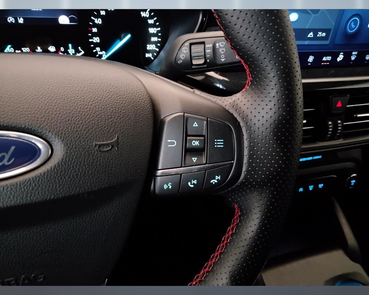 FORD Focus V 2022 - Focus 1.5 ecoblue ST-Line 115cv auto