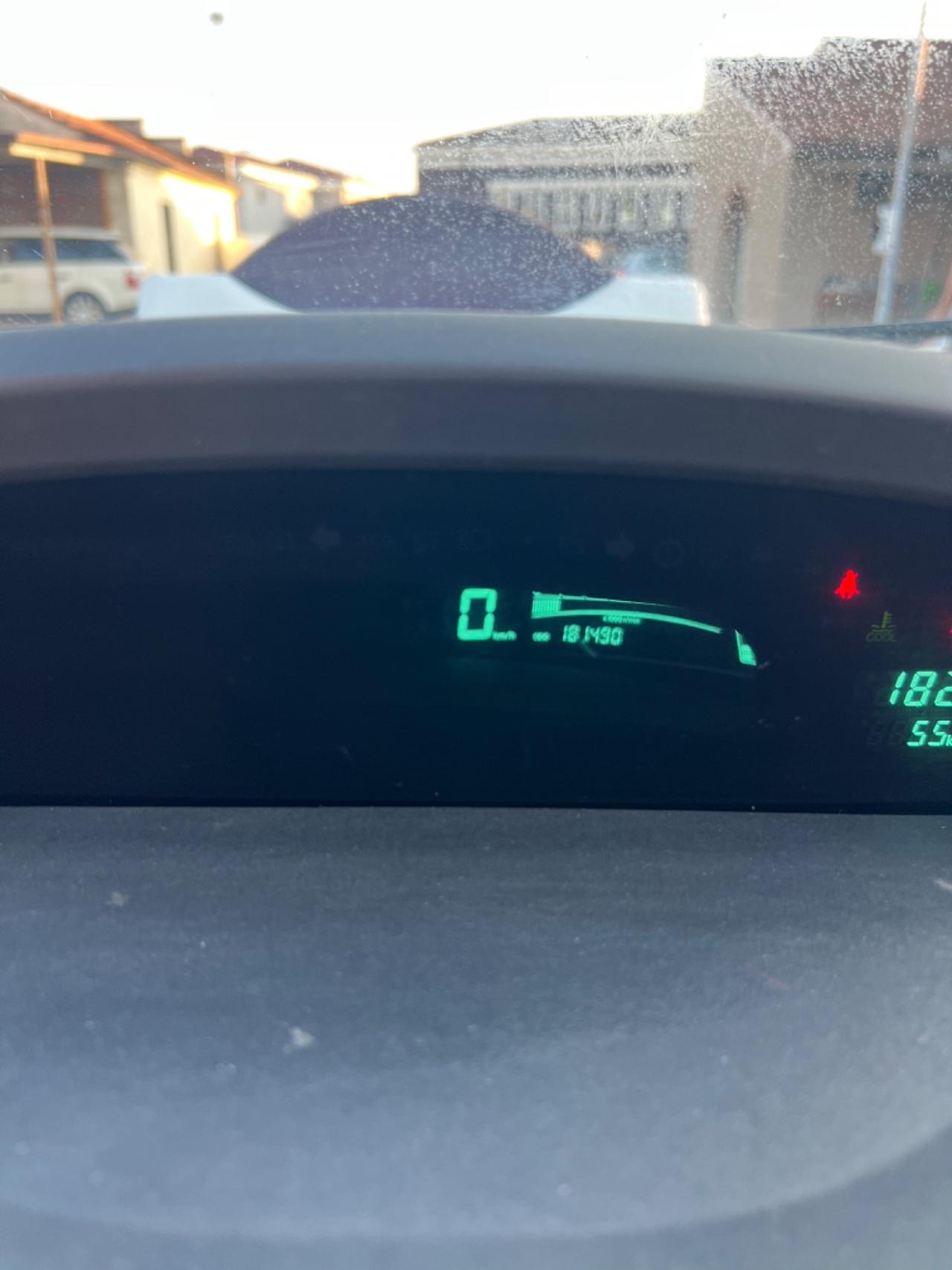 Toyota Yaris 1.0 5 porte