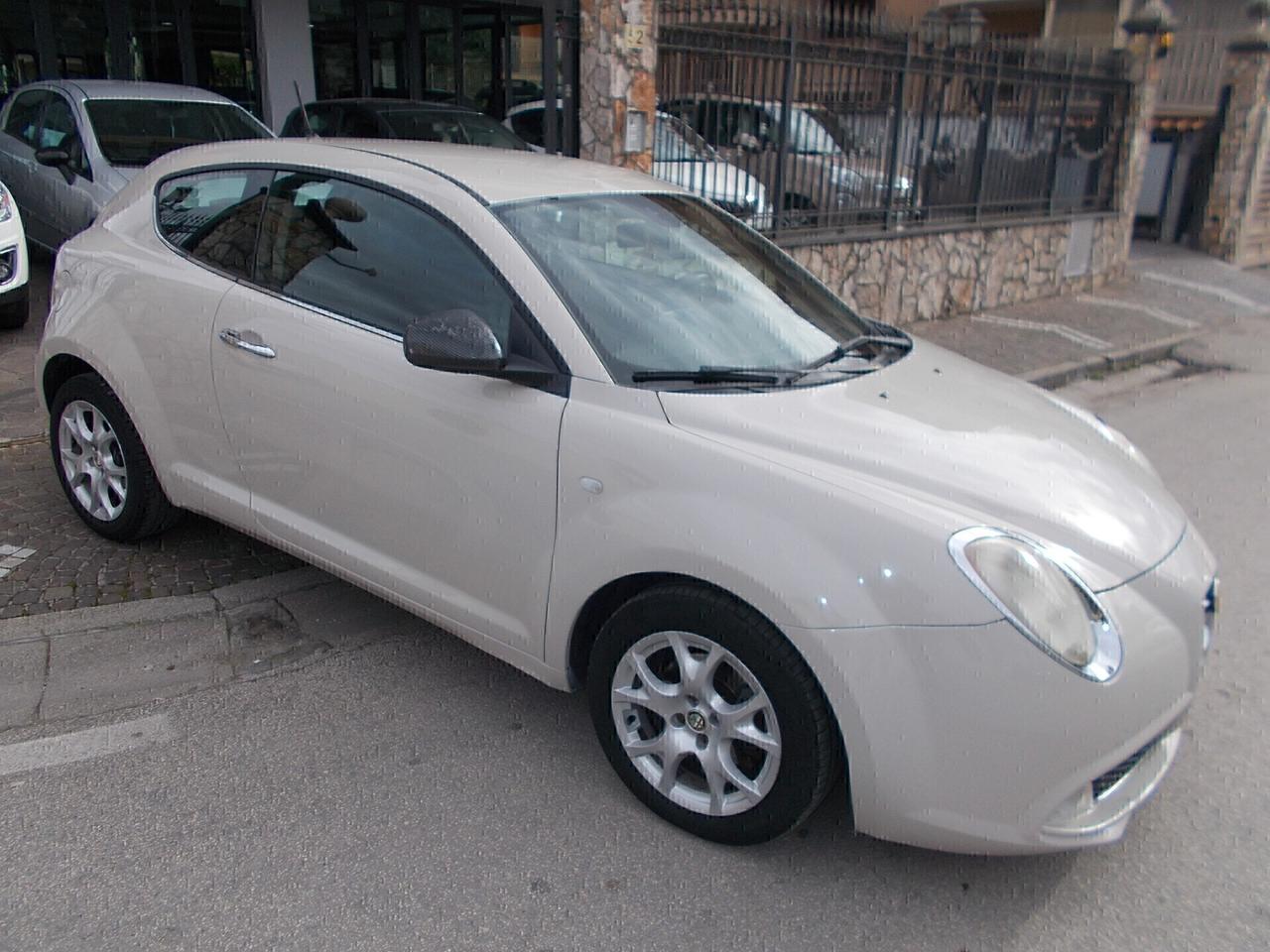 Alfa Romeo MiTo 1.3 JTDm-2 95 CV S&S Distinctive