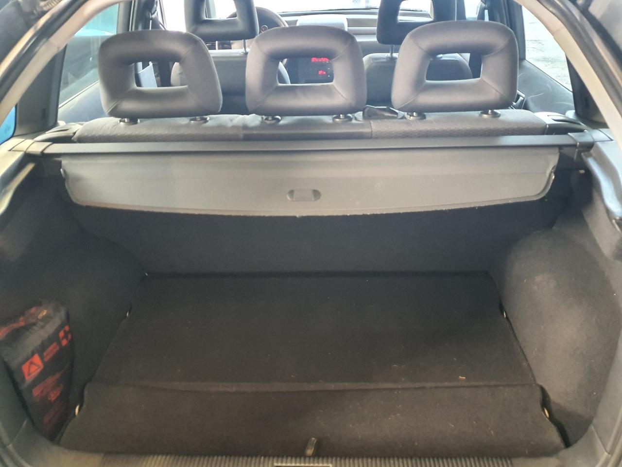 Audi A2 1.4 16V Top