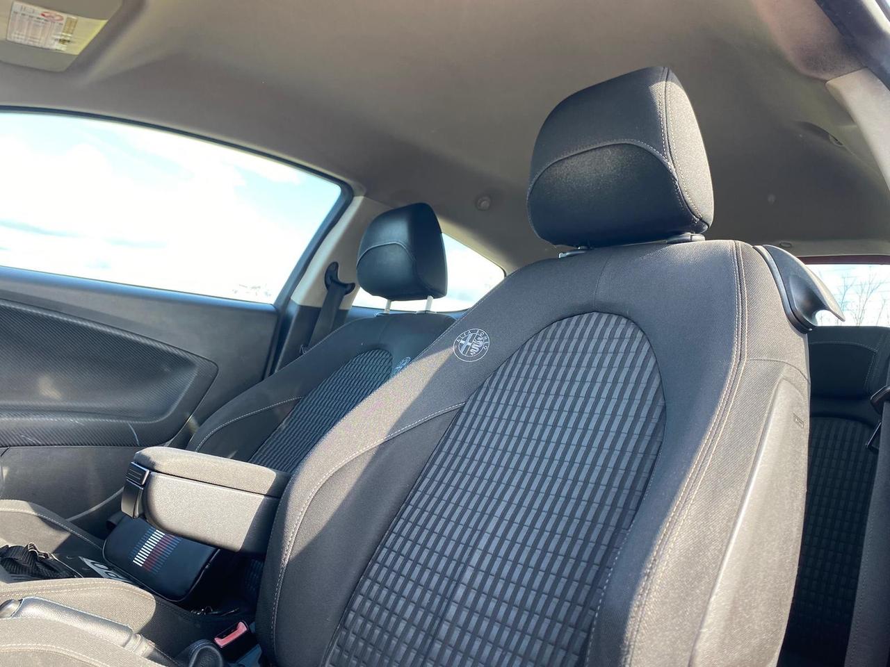 Alfa Romeo MiTo 1.4 T 155 CV Distinctive Sport Pack