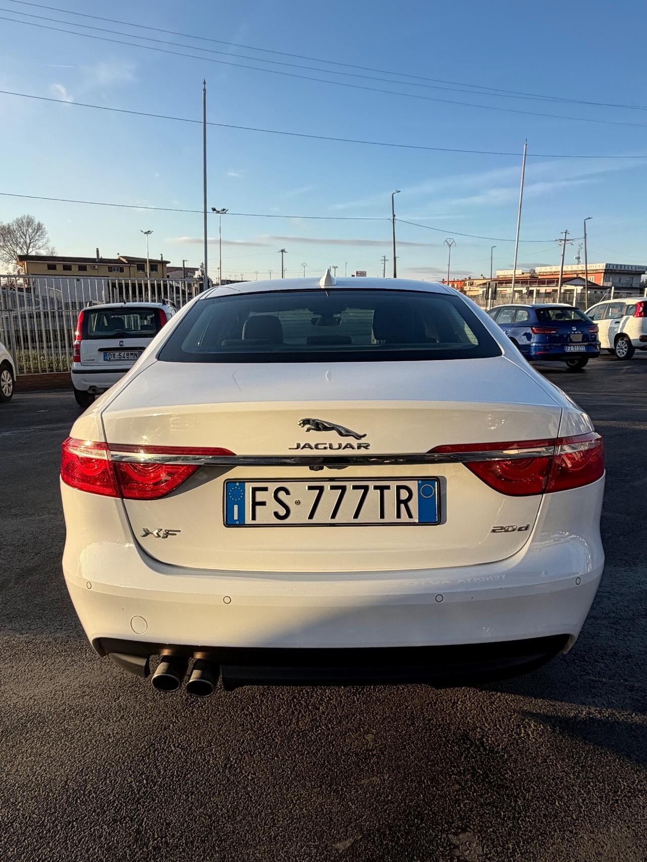 Jaguar XF 2.0 D 180 CV AWD aut. Prestige Business Edition