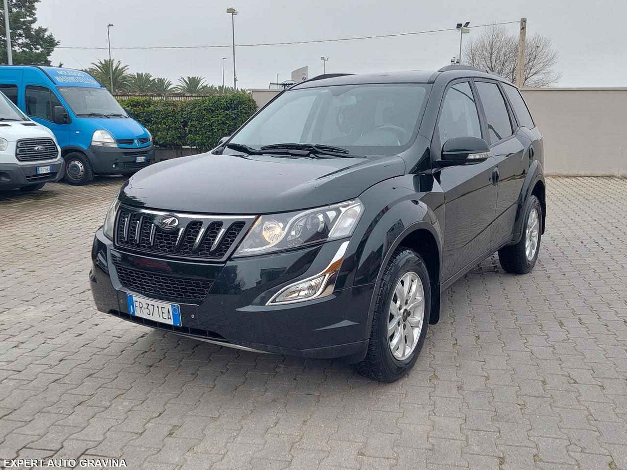 MAHINDRA XUV 500 7 POSTI FULL OPTIONAL