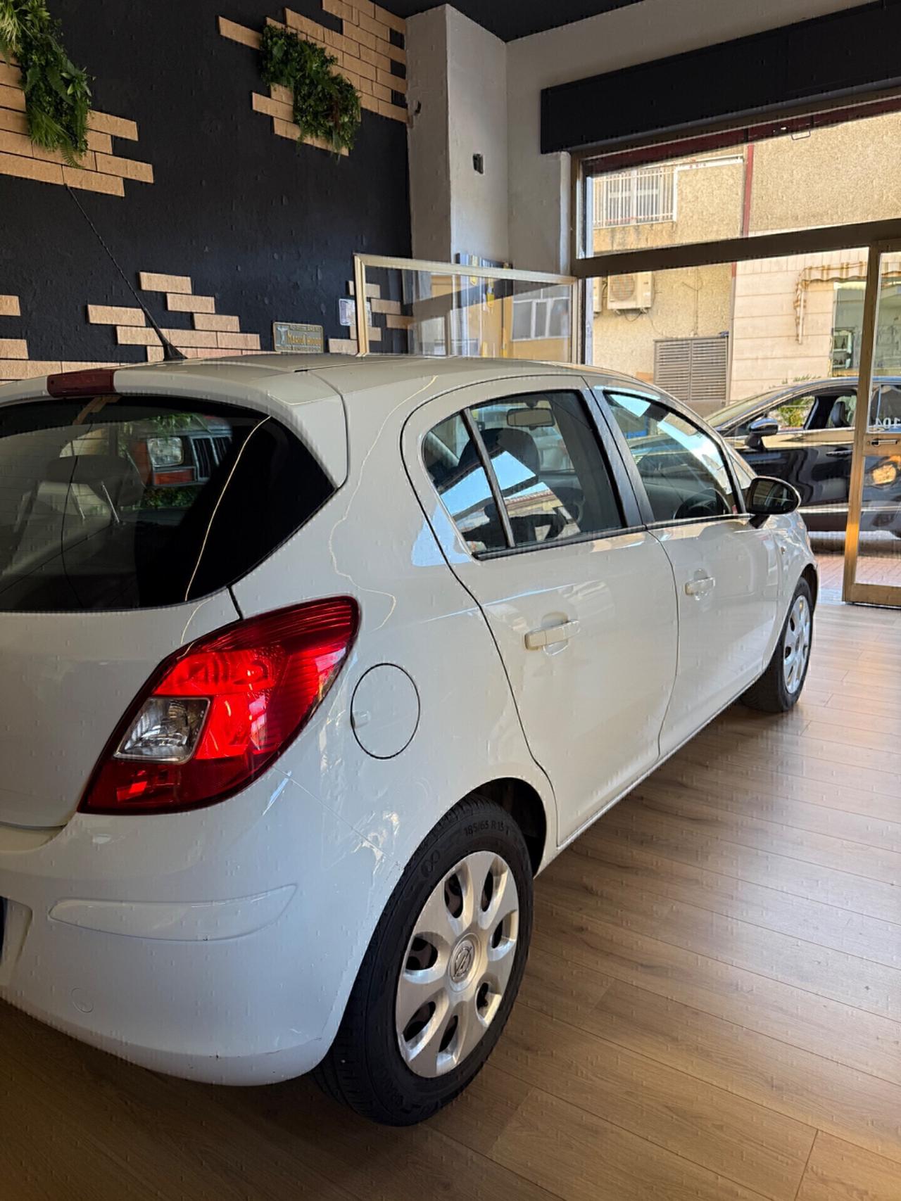 Opel Corsa 1.2 85CV BENZINA-GPL MOTORE NUOVO