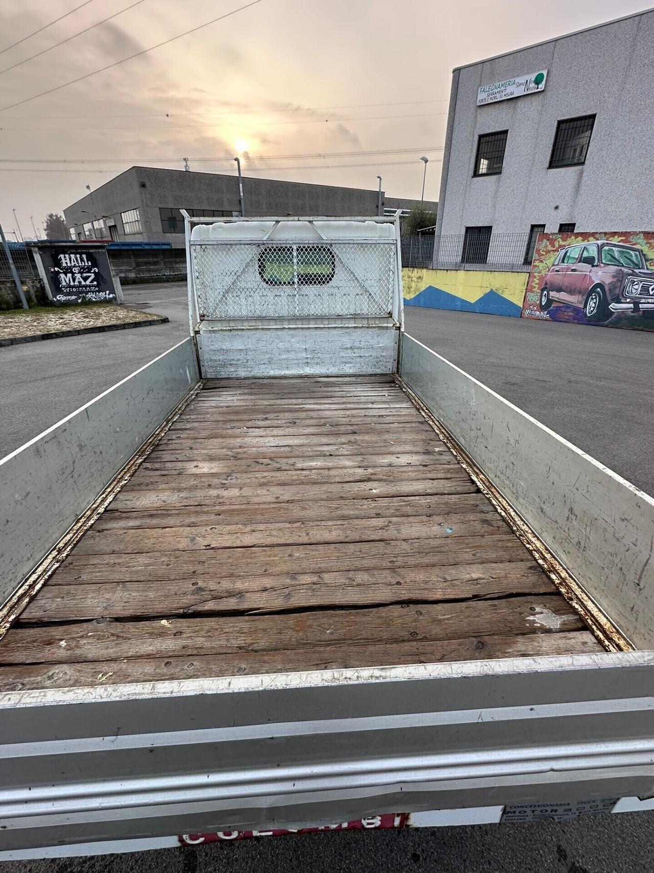 Nissan Cabstar 7 posti 3.0 diesel