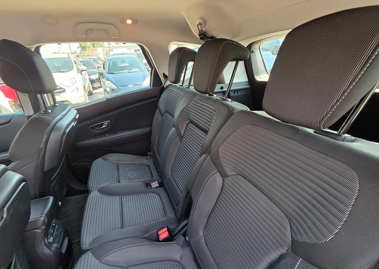Renault Scenic Scénic Blue dCi 120 CV EDC Initiale Paris