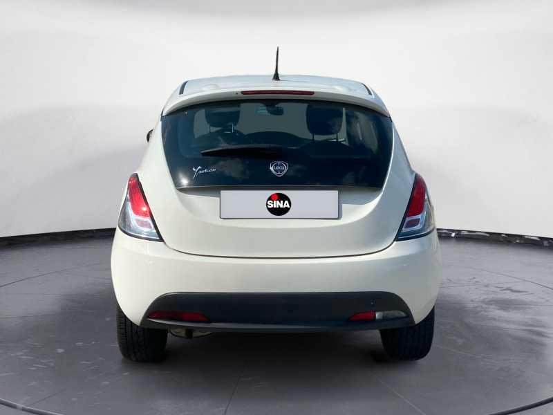 LANCIA Ypsilon 1.2 8v Silver 69cv