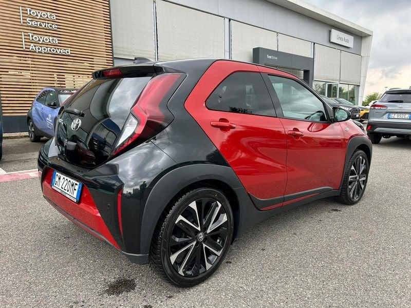 Toyota Aygo X 1.0B (72 CV) Lounge S-CVT