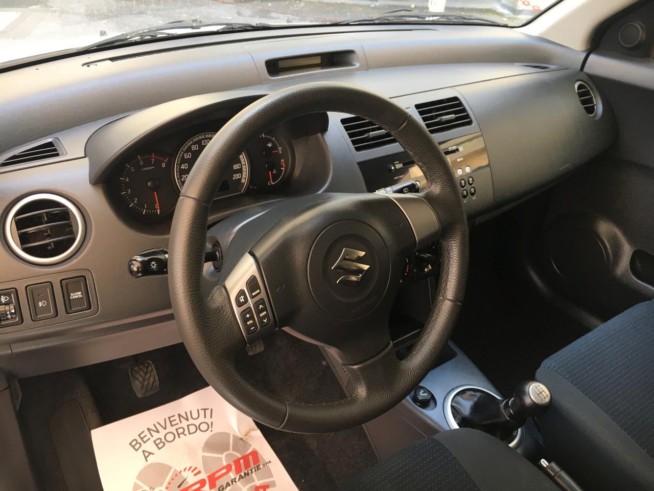 Suzuki Swift 1.3 5p. GL Safety Pack