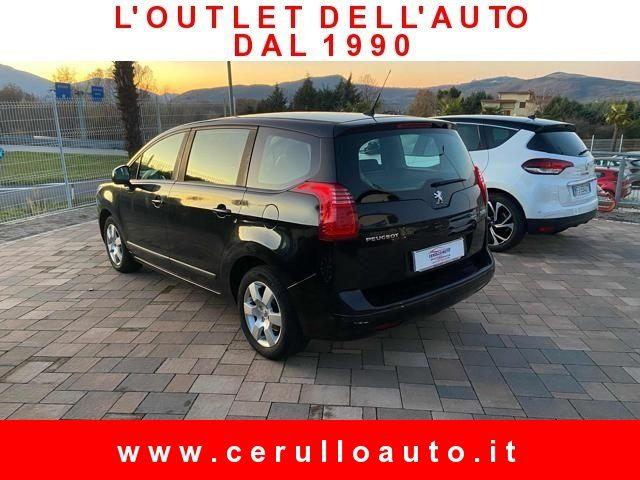 PEUGEOT 5008 1.6 HDi 112CV Premium*7 POSTI*