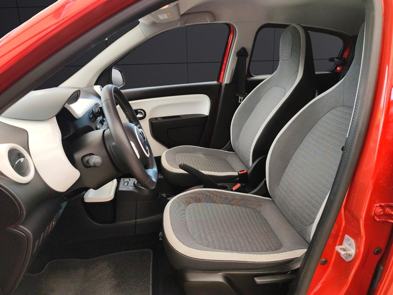 RENAULT Twingo 3ª serie Twingo SCe EDC La Pari...