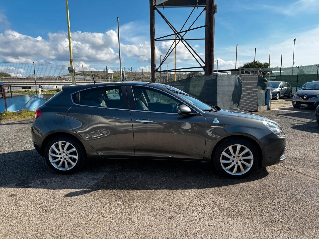 Alfa Romeo Giulietta 1.6 JTDm 105 CV Distinctive