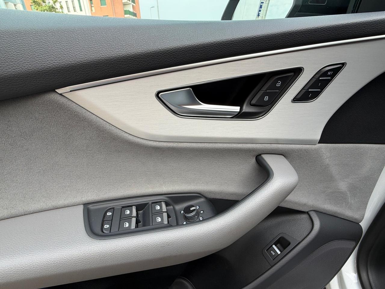 Audi Q8 45 TDI quattro tiptronic Sport FULL OPTIONAL