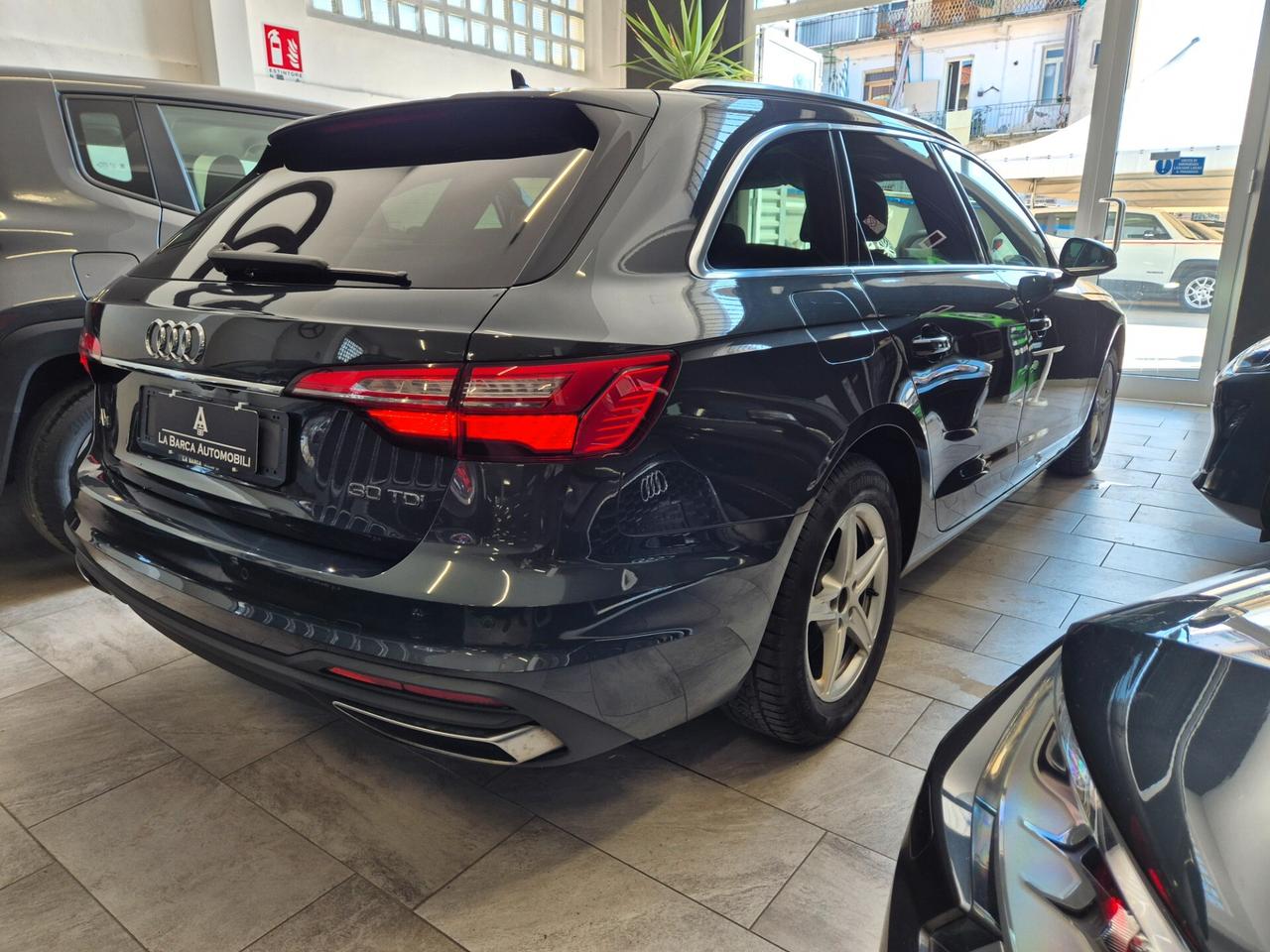 Audi A4 30 TDI/136 CV S tronic Business Advanced