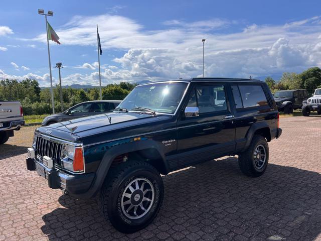 JEEP Cherokee 4.0 XJ LAREDO - AUTOMATICO 3 PORTE