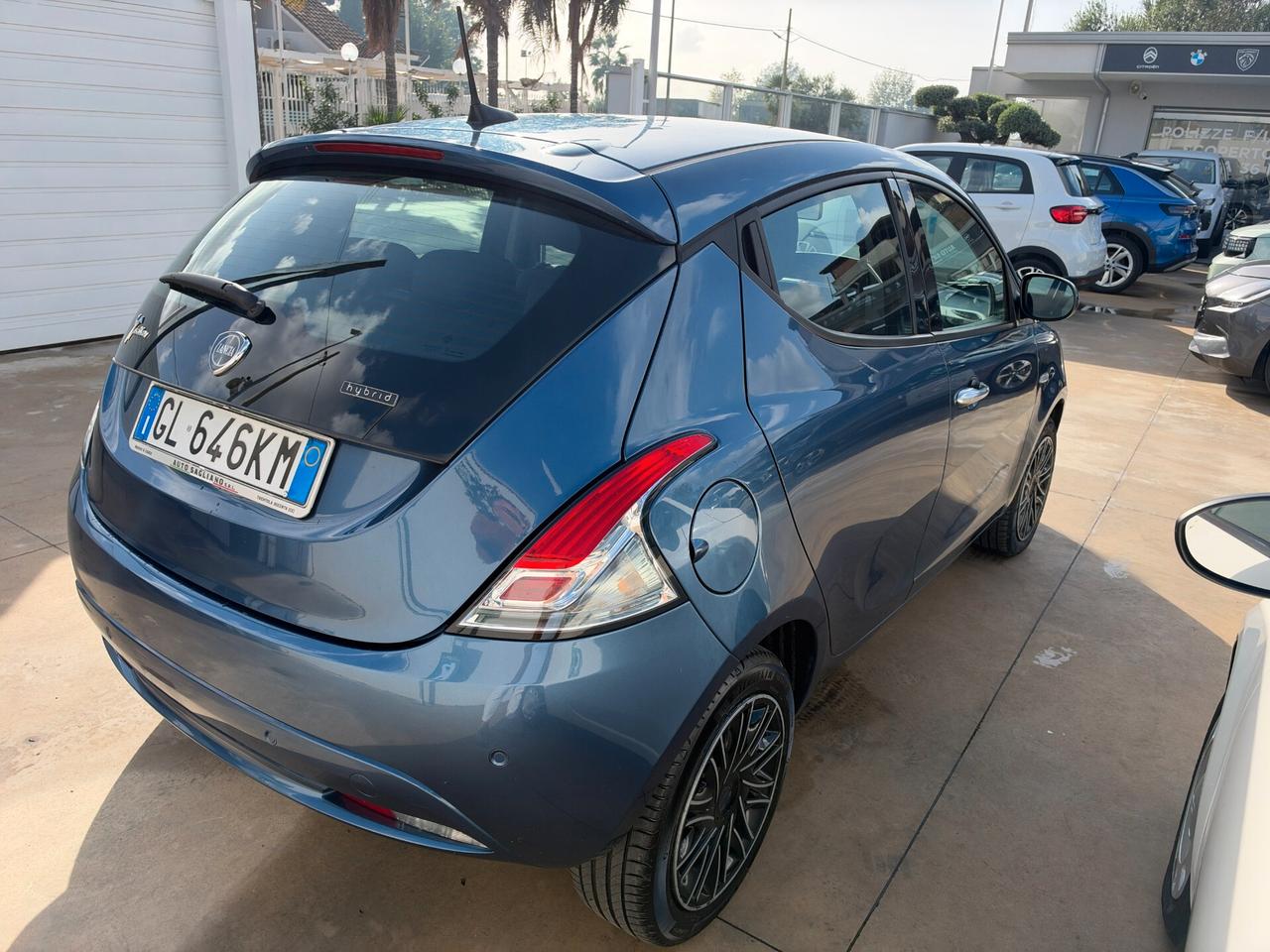 Lancia Ypsilon 1.0 FireFly 5 porte S&S Hybrid Gold