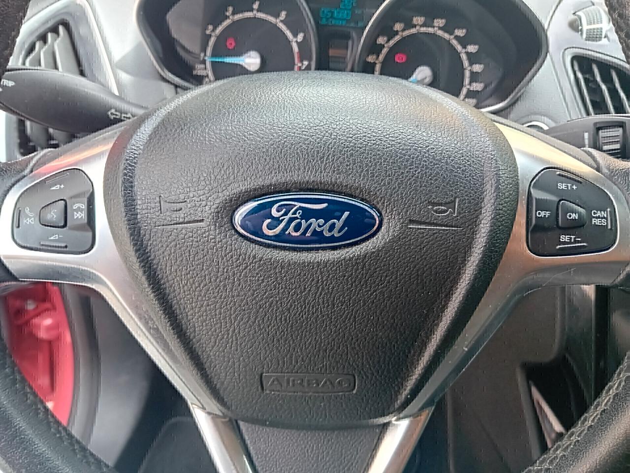 Ford B-Max 1.0 EcoBoost 100 CV Titanium X