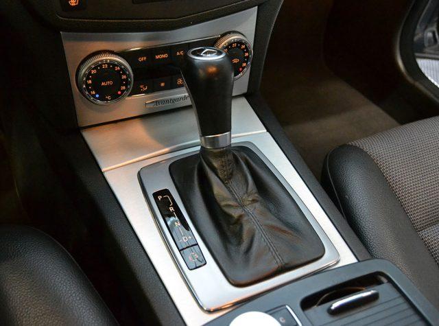 MERCEDES-BENZ C 220 CDI BlueEFFICIENCY Avantgarde Automatica