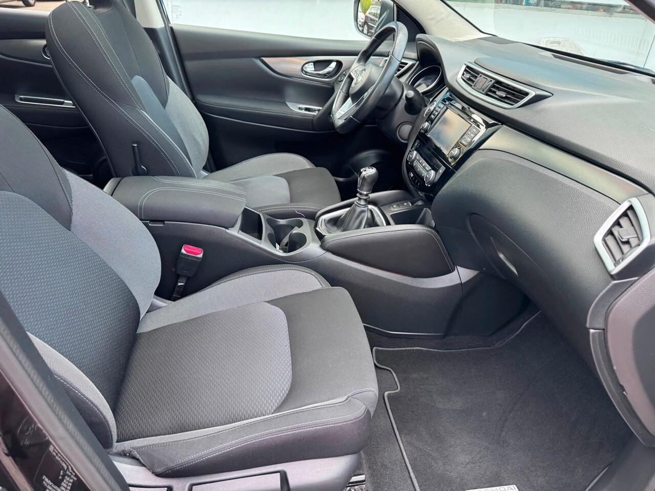 Nissan Qashqai 1.2 DIG-T Tekna
