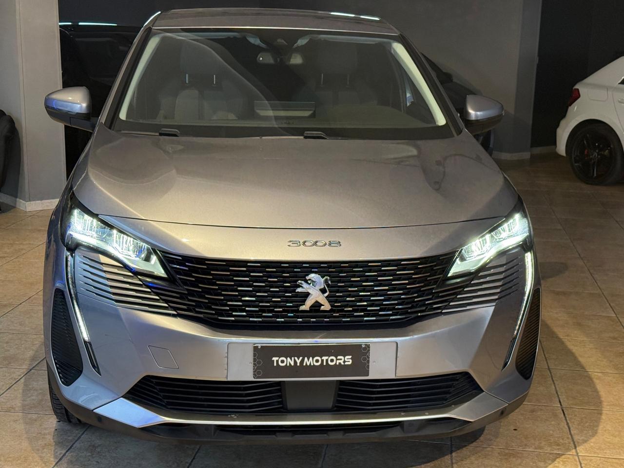 Peugeot 3008 BlueHDi 130 S&S EAT8 Allure