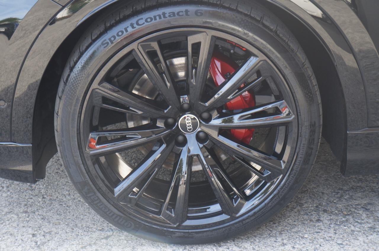 Audi Q8 SUV 45 TDI quattro tiptronic S line edition