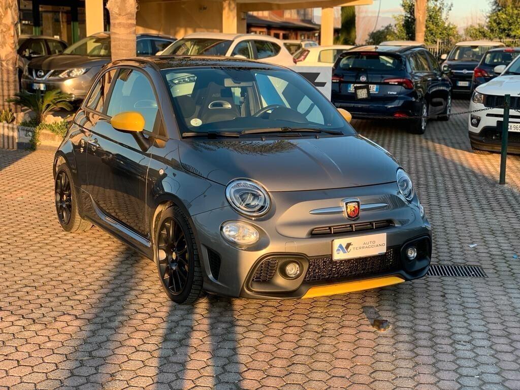 Abarth 595 1.4 Turbo T-Jet 165 CV Pista