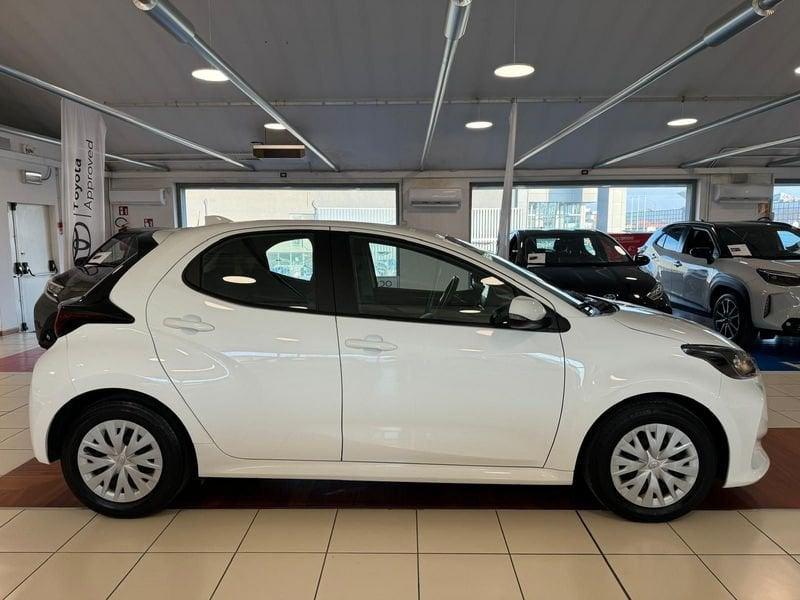 Toyota Yaris Yaris 1.0 5 porte Active