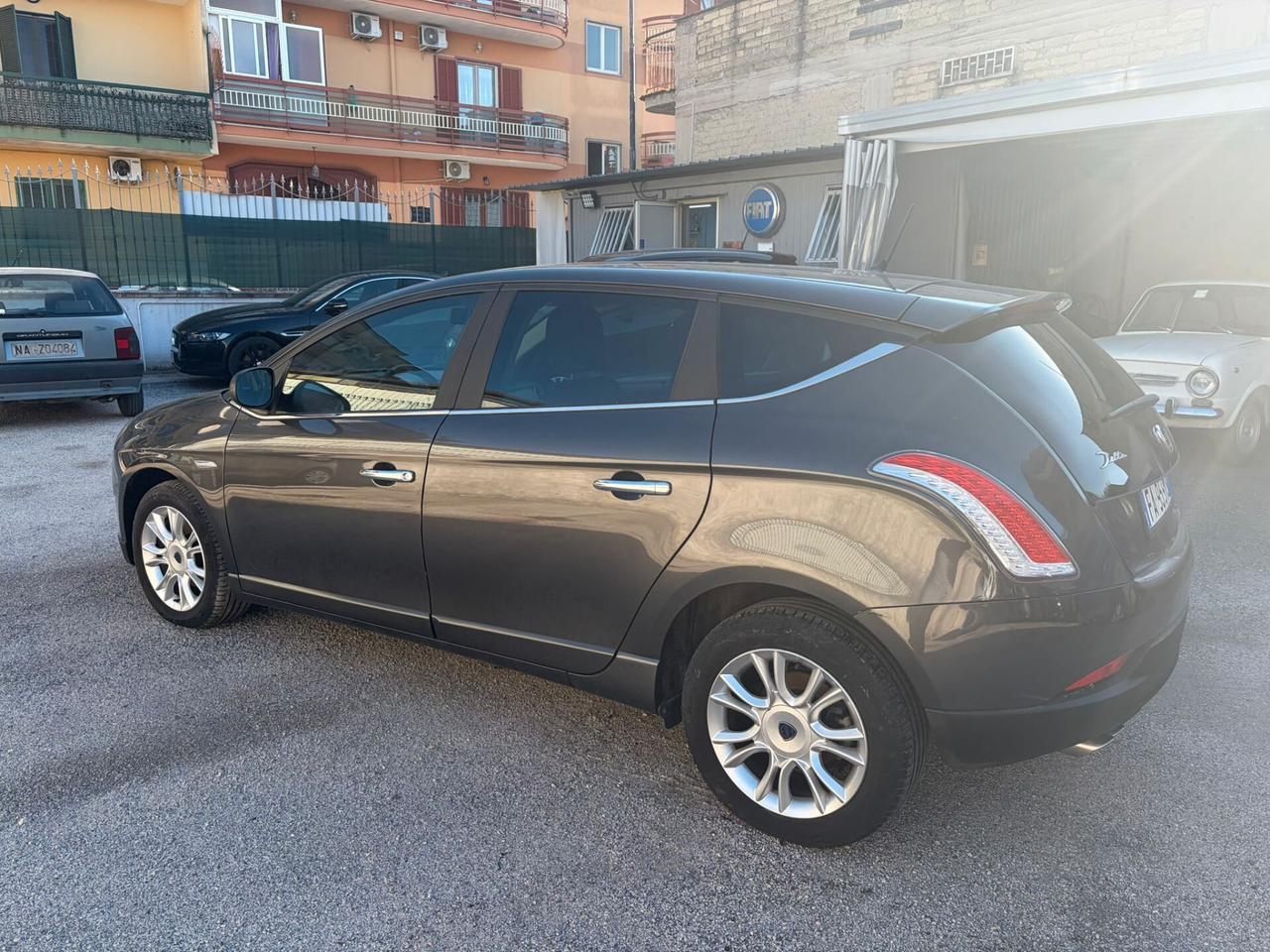 Lancia Delta 1.6 mjt 105 CV Gold come nuova