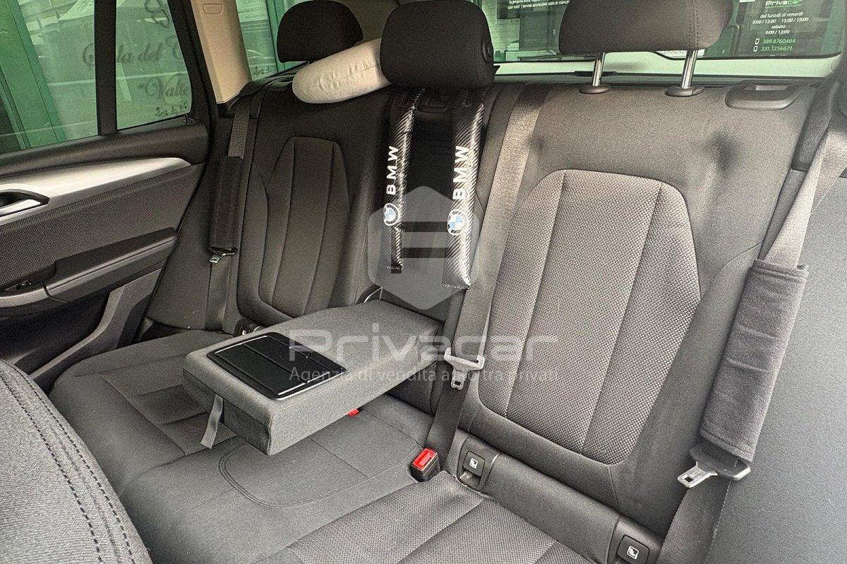 BMW X3 sDrive18d Business Advantage Aut.