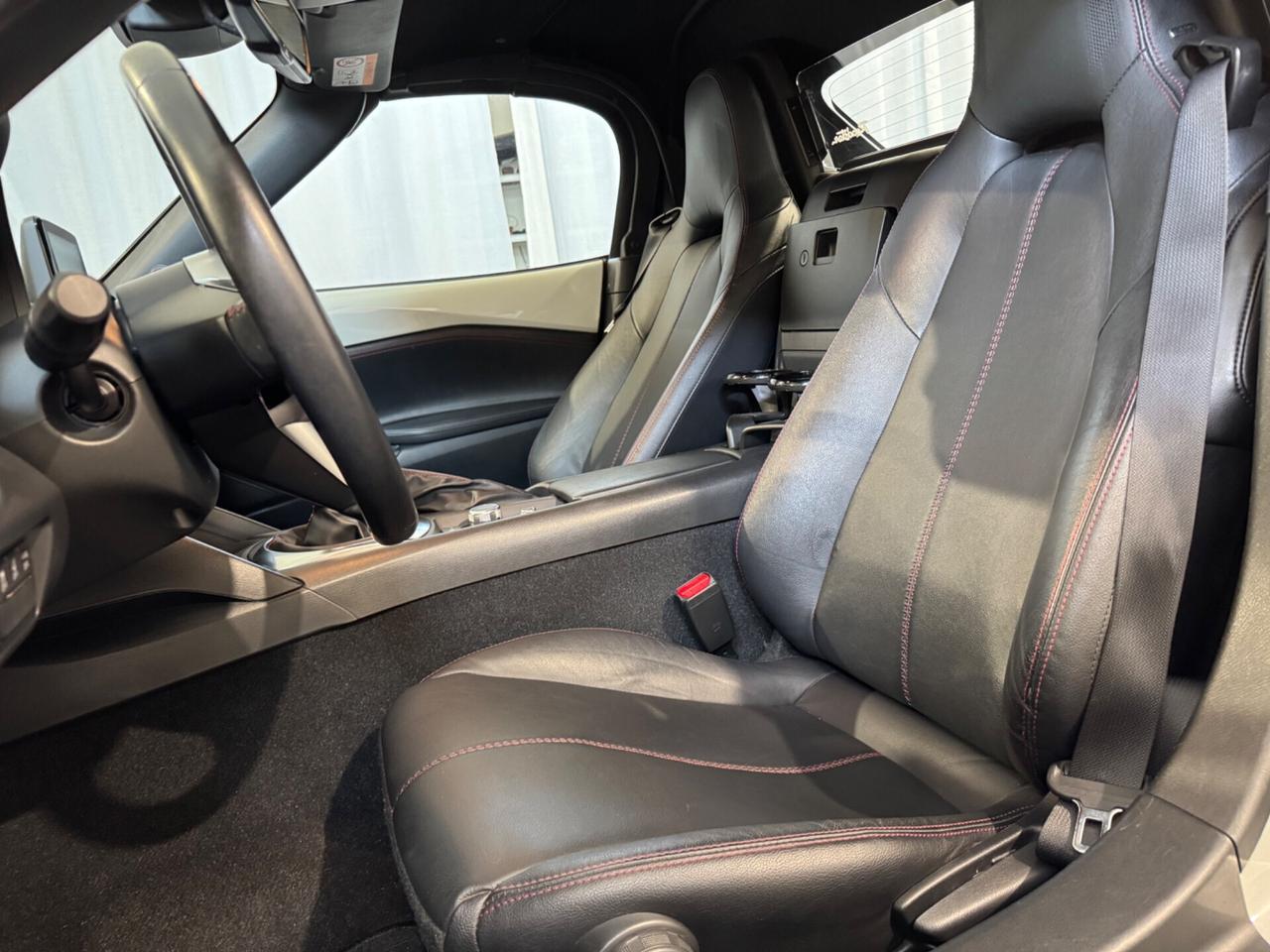 Mazda MX-5 2.0L Skyactiv-G Sport