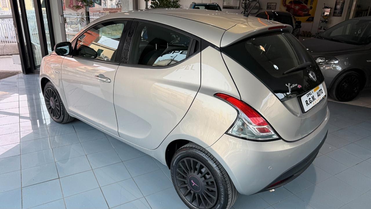 Lancia Ypsilon 1.3 MJT 16V 95 CV 5 porte S&S Gold
