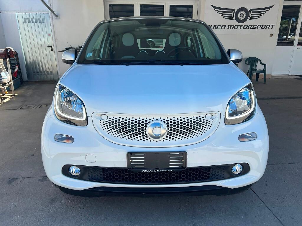 Smart Forfour 1.0 71 CV Passion - Bellissima!