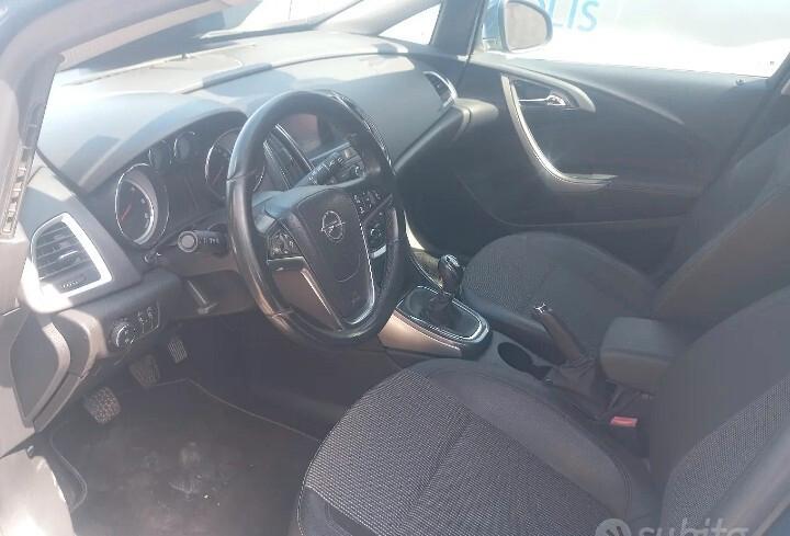 Opel Astra 1.6 CDTI EcoFLEX S&S 5 porte Cosmo